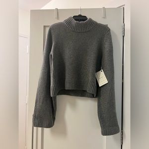 Khaite NWT Grey Sweater. Size S